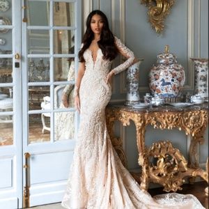 SOLD Pollardi Exquisiteness Wedding Gown